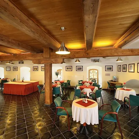 Mlýn Hotel