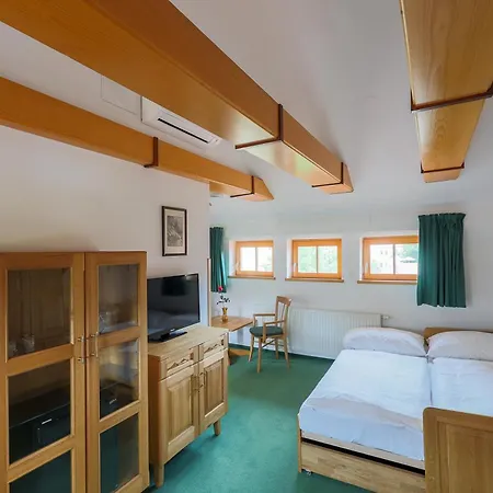 Lh Mlyn Hotel